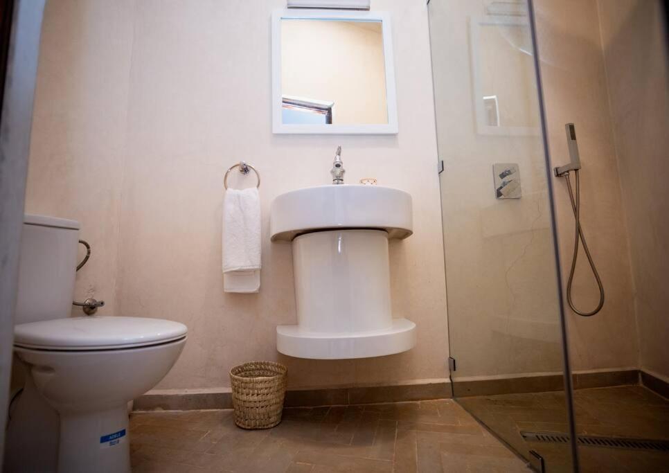 Paisible Riad Privatif Au Coeur De Marrakech Marrakesh Buitenkant foto